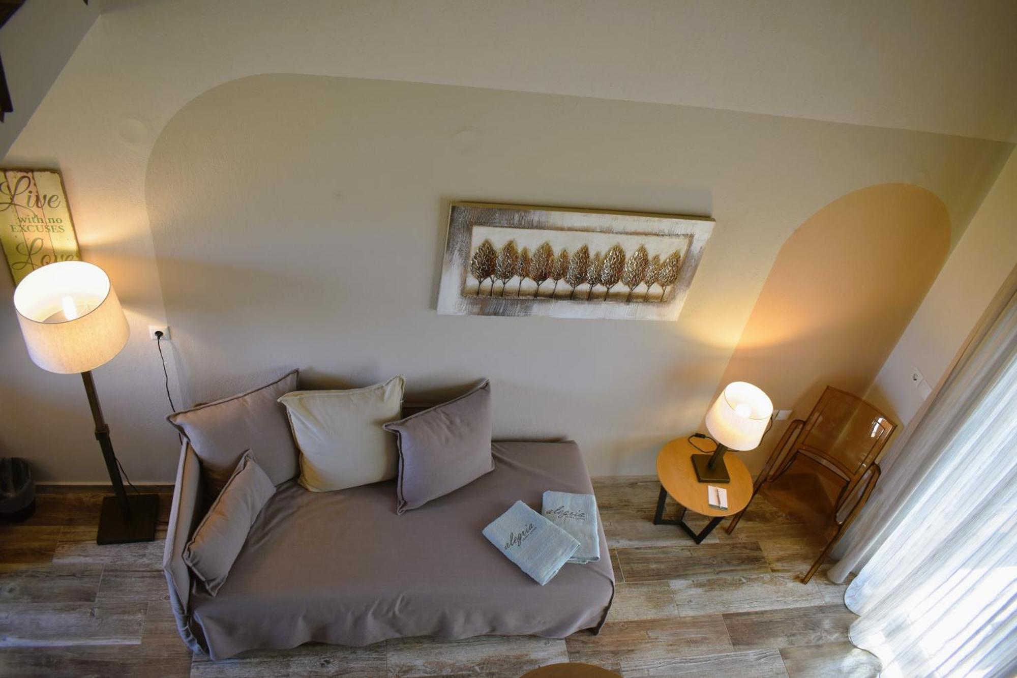 Alegria Suites Nikiti  Luaran gambar
