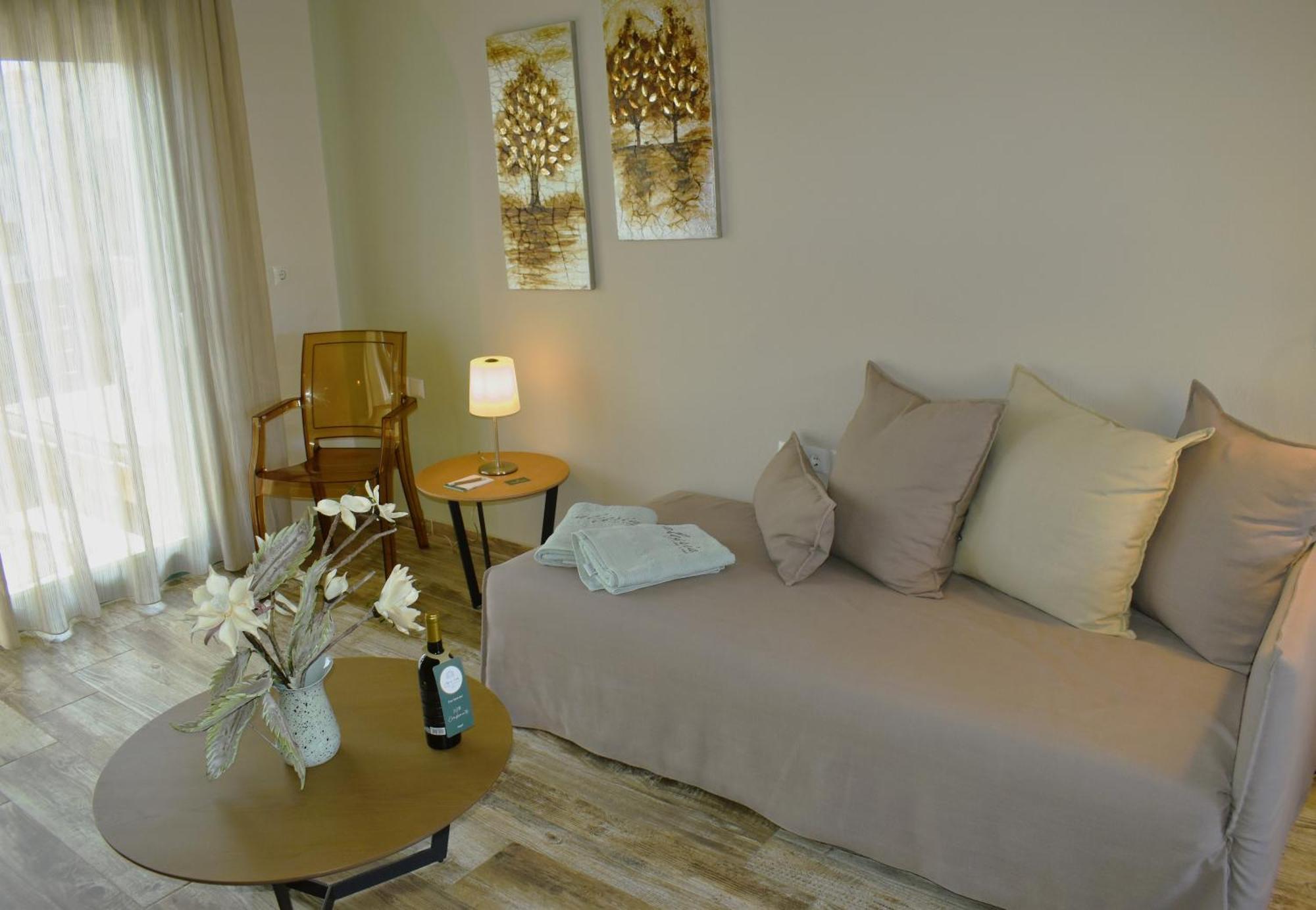 Alegria Suites Nikiti  Luaran gambar